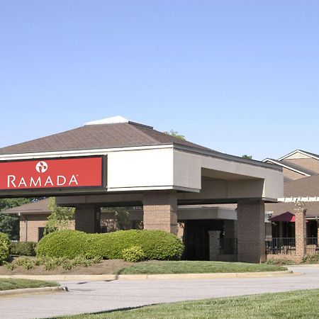 Ramada By Wyndham Raleigh Hotel Buitenkant foto